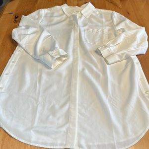 Chico’s ecru colored blouse